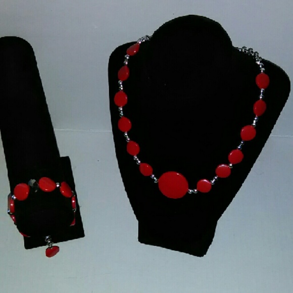 Bedazzle Pearls Necklace  Set