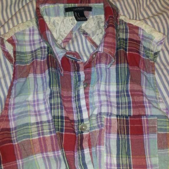 flannel open back top - Picture 1 of 4
