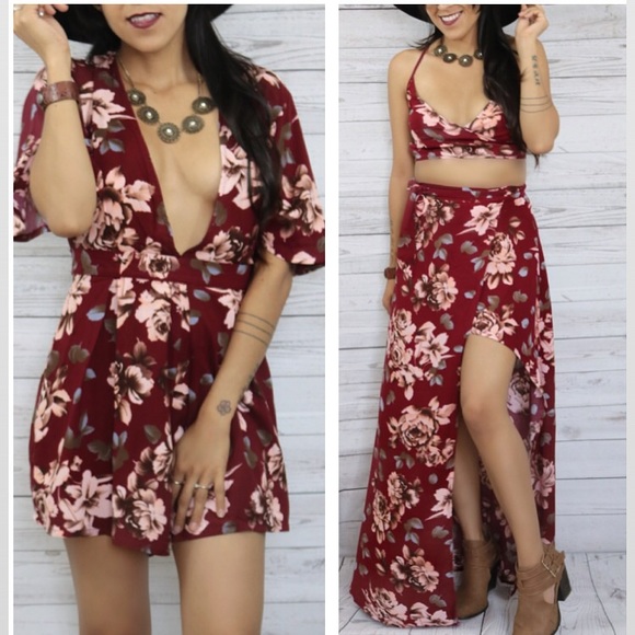 Many sizes Burgundy floral romper - Picture 4 of 4