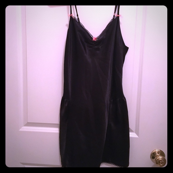 Rosette Night Slip