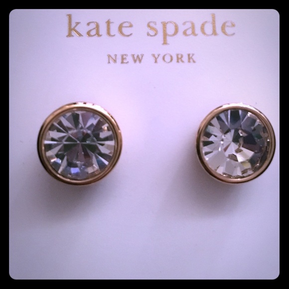 trade for different pair of Kate spade earrings - Picture 1 of 1