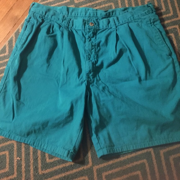 Men's duck head shorts size 40