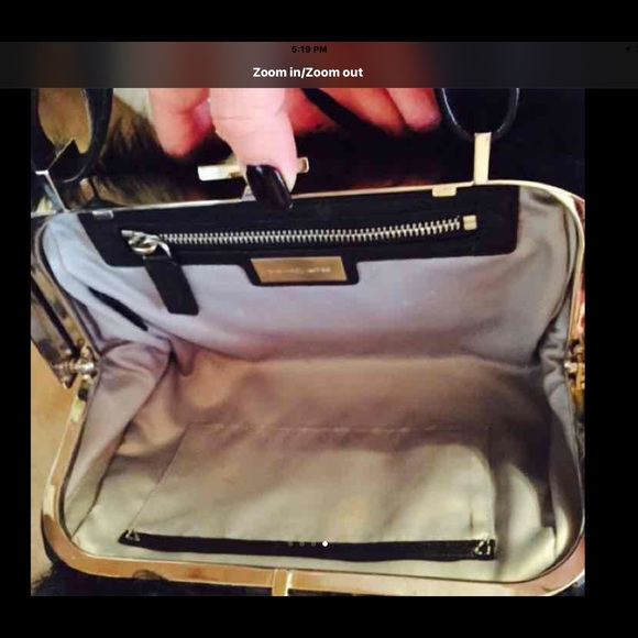 MICHAEL KORS VINTAGE REAL FUR BAG - Picture 2 of 2