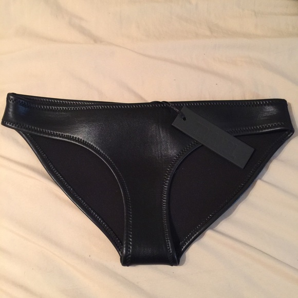 FINAL PRICE Triangl bikini bottoms