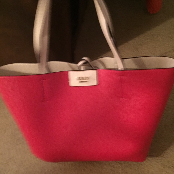 3 in 1 Large reversible tote by Guess - Picture 2 of 4