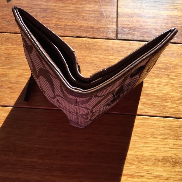 ❗️Coach wallet ❗️ - Picture 3 of 4