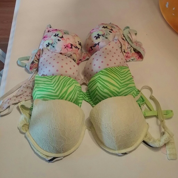 Bundle of vs pink bras gently used