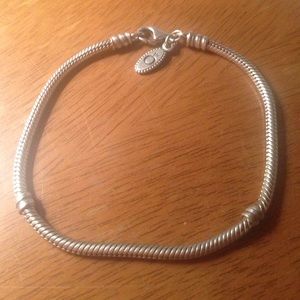 Genuine Pandora 7.5" starter bracelet