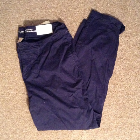 NWT GAP navy blue Khakis