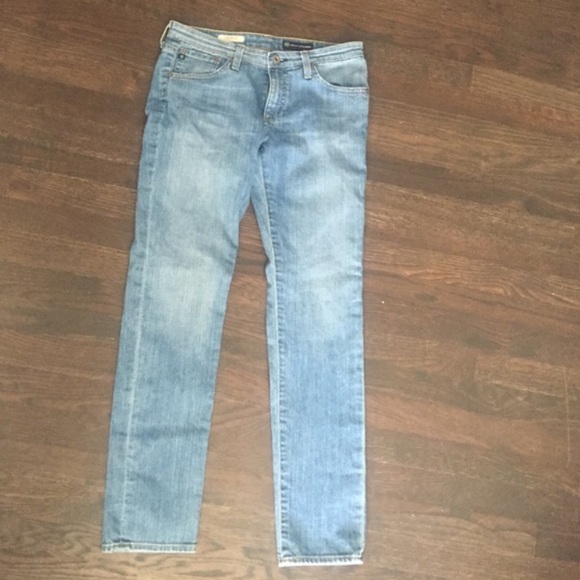 AG stilt cigarette jeans