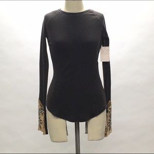 NWT Free People Bellbottom Sleeve Top M