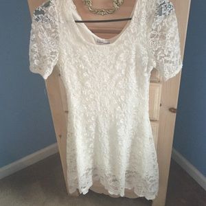 Beautiful lace dress only worn once