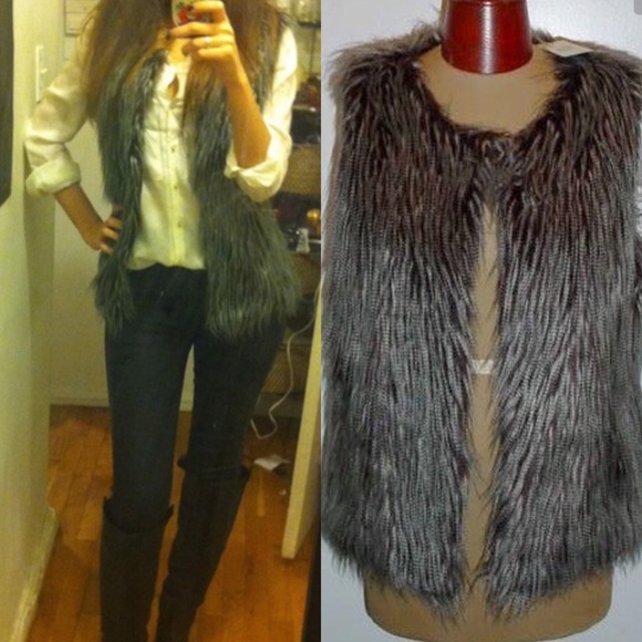 Max studio Faux fur vest