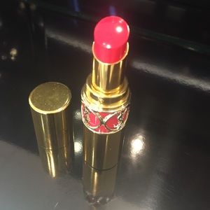 *SOLD*   YSL ROUGE VOLUPTÉ SHINE