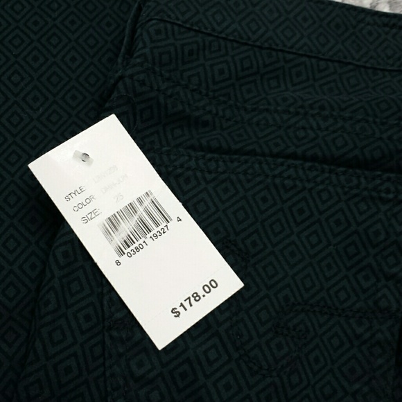 (Sold)NWT $178 AG adriano goldschmied skinny jeans - Picture 3 of 4