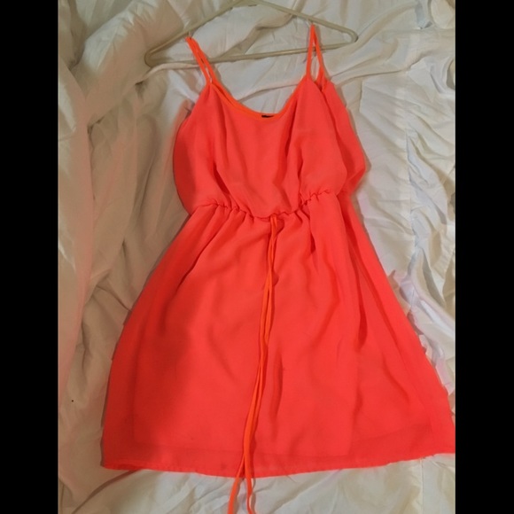 Mini summer dress - Picture 1 of 2