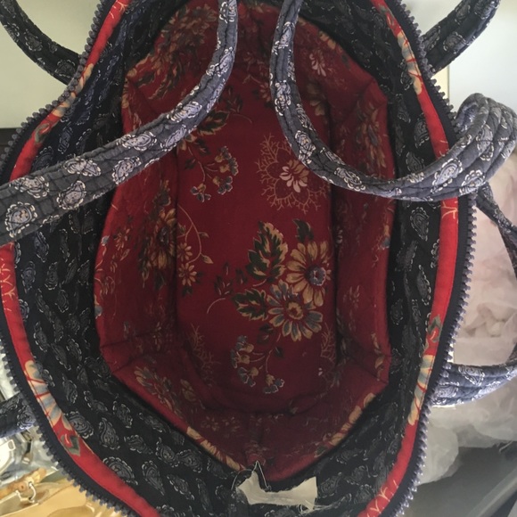 Ultra cute GUC-Lovely Red/Navy Quilted Cotton tote - Picture 3 of 4