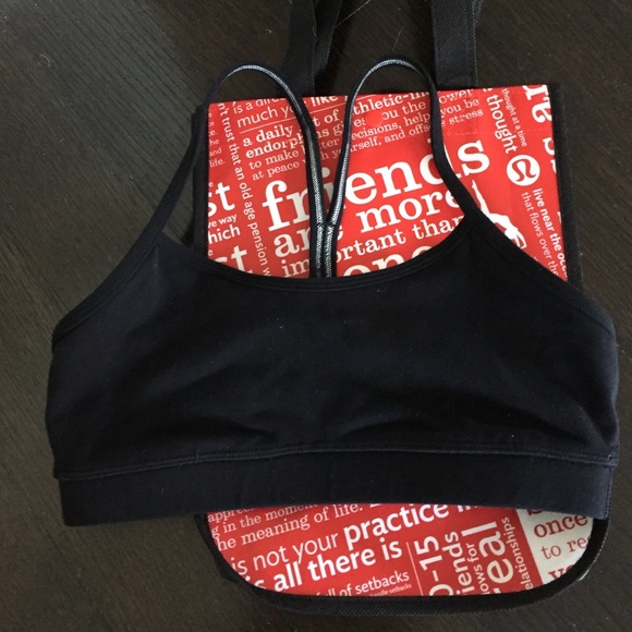 Sports bra