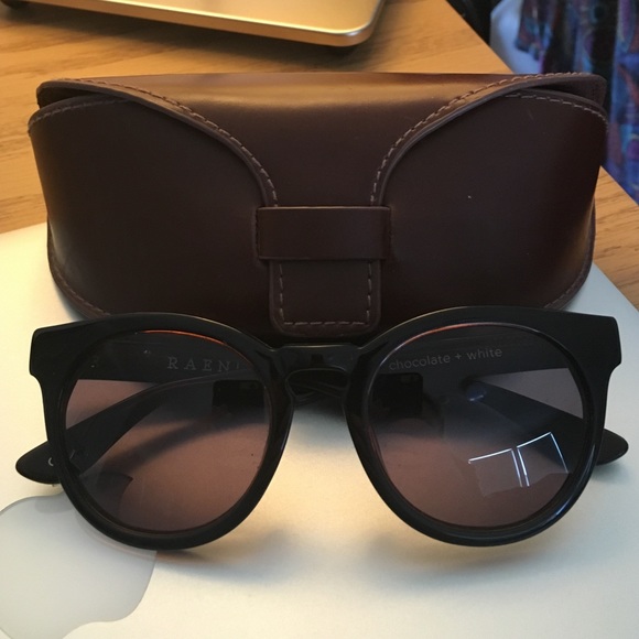 NWOT Raen sunglasses [chocolate&white]