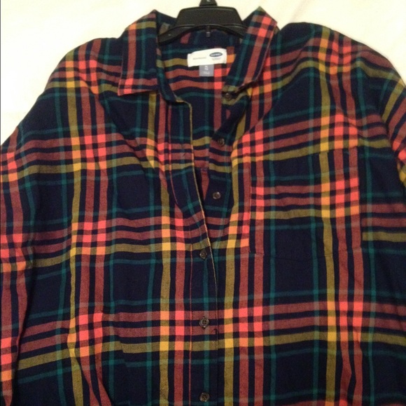 Old Navy flannel shirt, boyfriend style