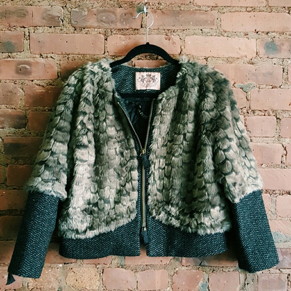 Faux fur shrug