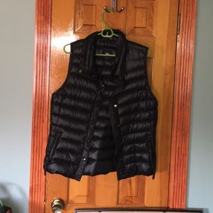 Gap Black Vest