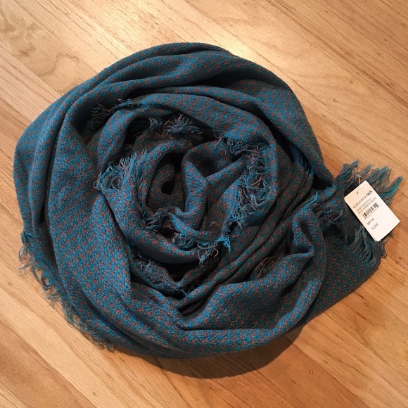 Blue Harbor and Taupe Blanket Scarf - Picture 4 of 4