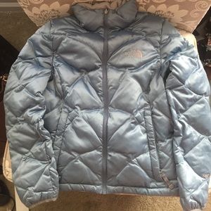 North Face Ice Blue Puffy Jacket! Woman's Small!