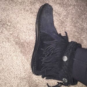 Black moccasin booties