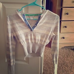 Cute crop sweater