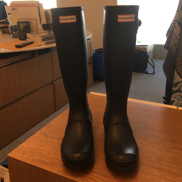 Hunter rain boots original- tall black