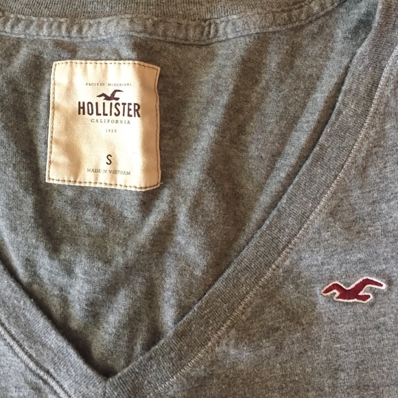 Grey v-neck - Picture 2 of 3