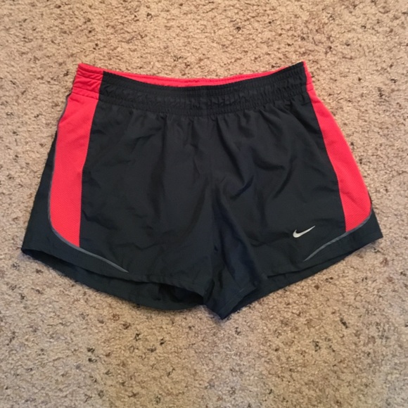 HOLD - Nike Running Shorts