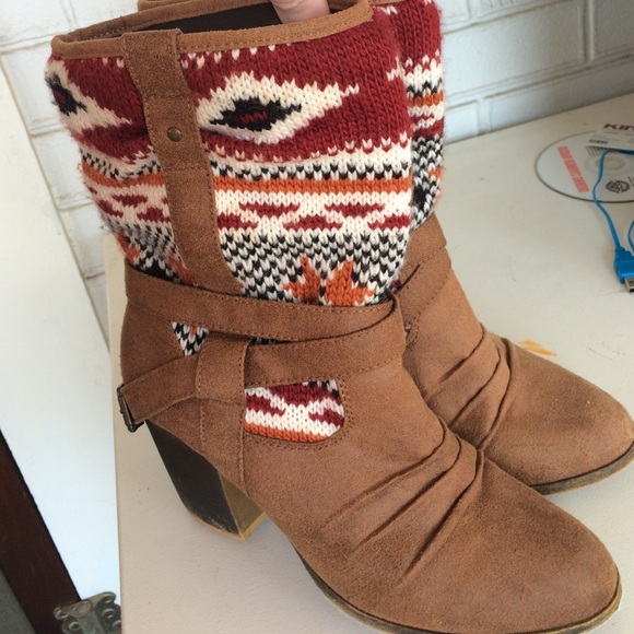 Cozy cowboy boots ! - Picture 3 of 3