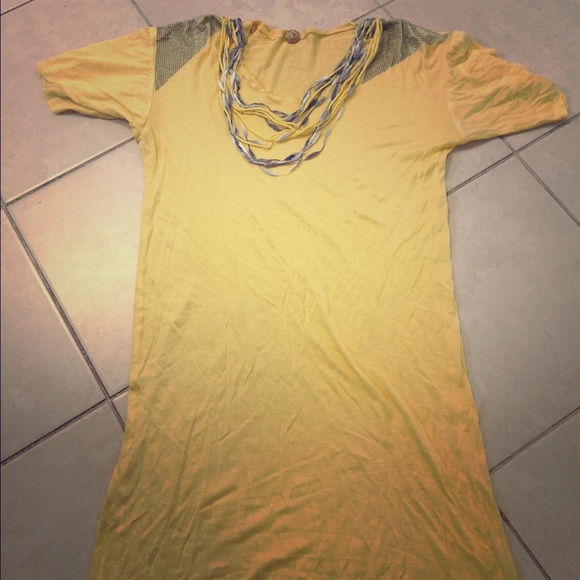 Short sleeve tunic