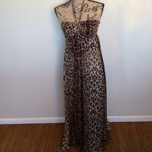 Cheetah maxi dress runs big fits sz 6/8