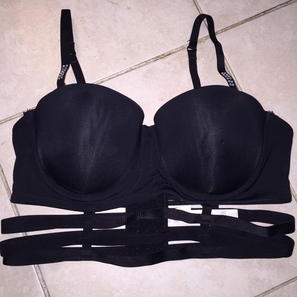 Strapy bra