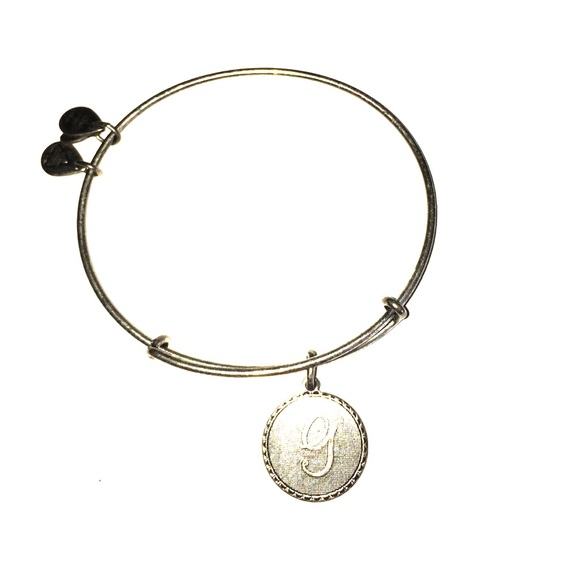 Initial G Charm Bangle (silver)