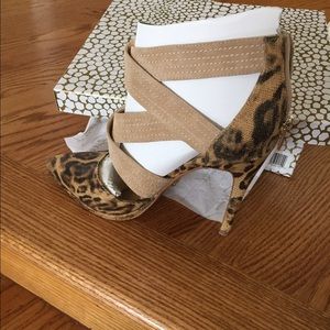 Allen Schwartz sand stiletto