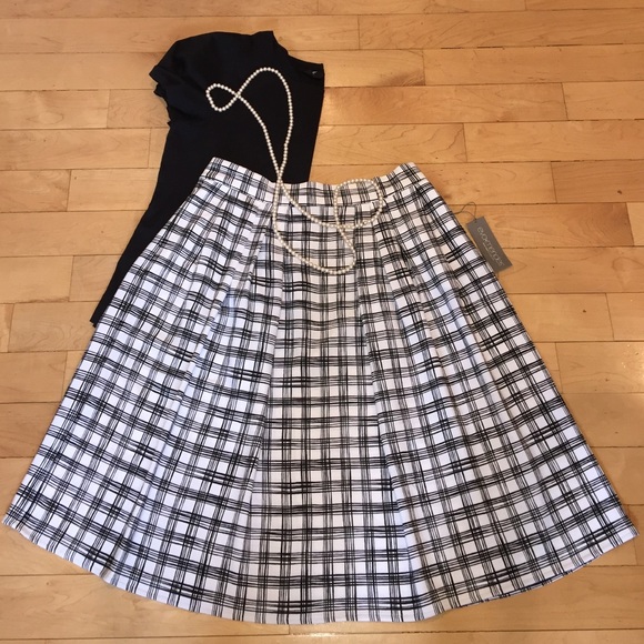Eva Mendes New York& Company Skirt