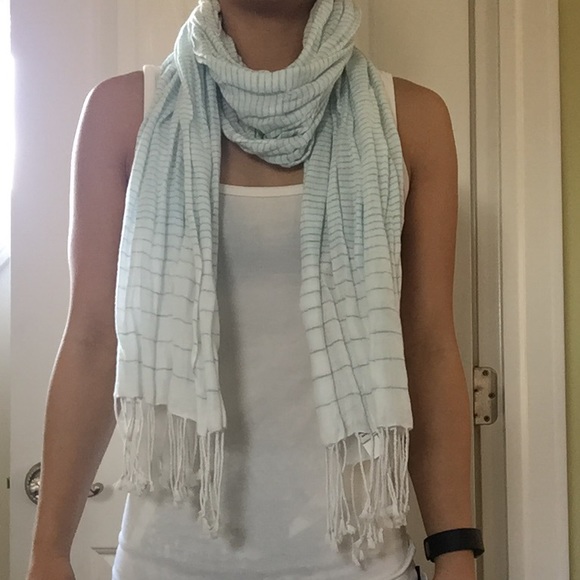 Spring scarf by Banana Republic