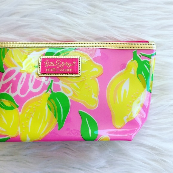 Lilly Pulitzer Handbags - • Lilly Pulitzer • Cosmetic Pouch