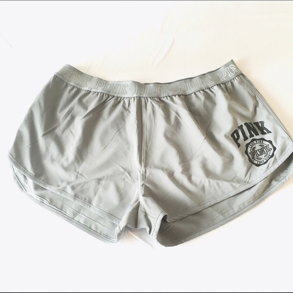 🚫SOLD🚫 on Merc NWOT Victorias Secret PINK Shorts - Picture 2 of 4