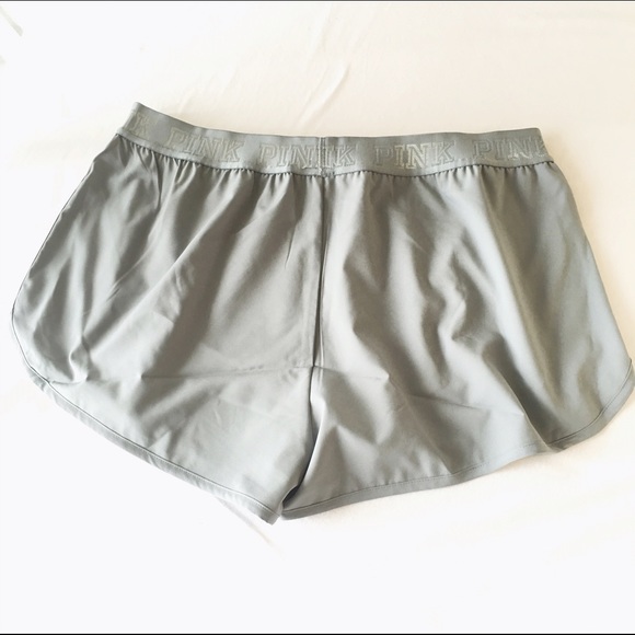 🚫SOLD🚫 on Merc NWOT Victorias Secret PINK Shorts - Picture 3 of 4