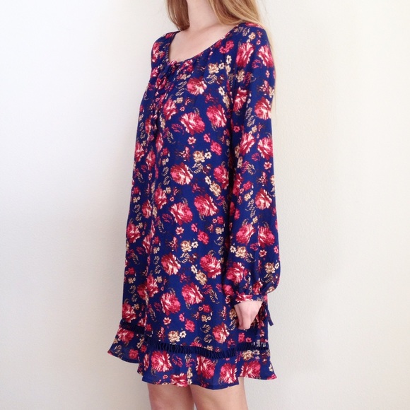 navy floral shift dress - Picture 3 of 5