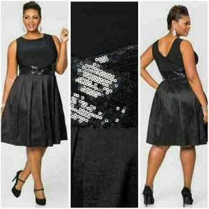 🎉HOST PICK 7/27/16🎉 Plus Size Cocktail Dress