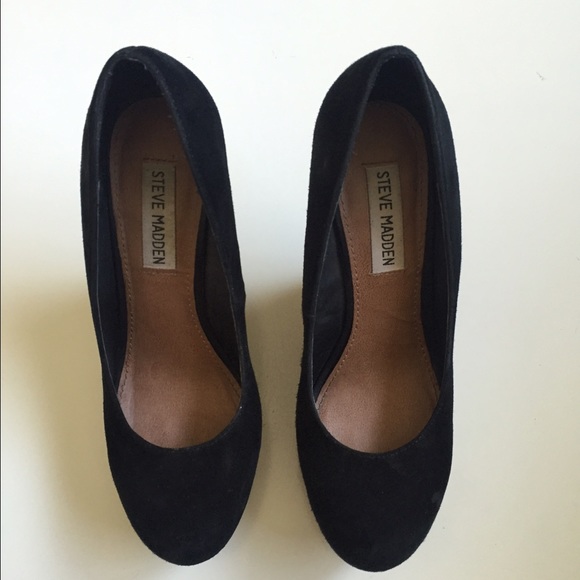 Steve Madden Suede Wedges - Picture 2 of 5