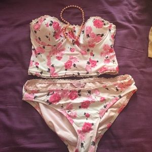 Juicy Couture beach royalty bikini bottom size L