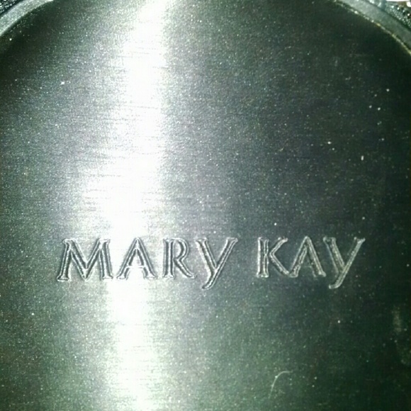 Mary Kay Round Cosmetic Case