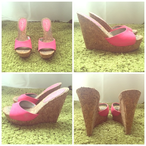 Jessica Simpson Wedges!!!! Summer time is here!